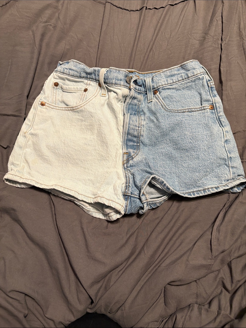 Levi's 501 Two-Tone Light Blue and Dark Blue Denim High-Waist Shorts size 28